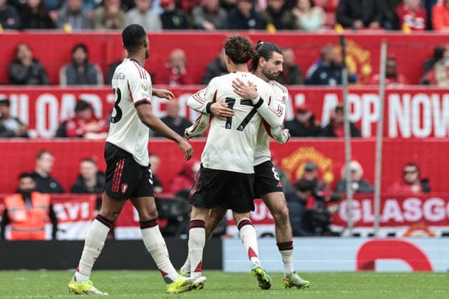 Premier League: Manchester United, ManU v Liverpool Dominik Szoboszlai of Liverpool celebrates his goal to make it 2-1 during the Premier League match Manchester United vs Liverpool at Old Trafford, Manchester, United Kingdom on 03 May 2026 (Photo by Mark Cosgrove News Images) Manchester Old Trafford Greater Manchester United Kingdom Copyright: xMarkxCosgrove NewsxImagesx