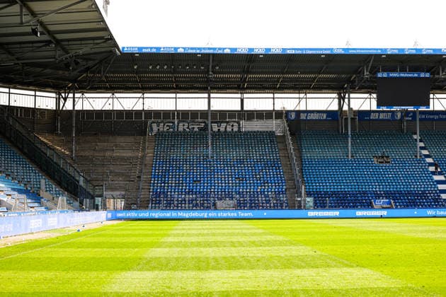 Die Fans von Hertha BSC Berlin hinterlassen im Gästeblock ein grosses Graffiti in Form eines Schriftzug Hertha - 2. Fußball Bundesliga Saison 2025-2026 Punktspiel 1. FC Magdeburg vs. Hertha BSC Berlin in der Avnet Arena in Magdeburg - Fußball,Mann,Männer,Deutschland,03.05.2026