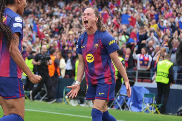 BARCELONA, SPAIN, MAY 3: Ewa Pajor (17 FC Barcelona, Barca celebrates after scoring a goal during the UEFA Womens Champions League match between FC Barcelona and Bayern Munich at Spotify Camp Nou on May 3rd, 2026 in Barcelona, Spain (Photo by Alexander Canillas Sports Press Photo) Copyright: xAlexanderxCanillas SPPx Sportspressphoto_SPR140925