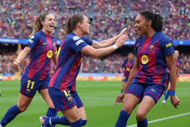 BARCELONA, SPAIN, MAY 3: Ewa Pajor (17 FC Barcelona, Barca celebrates with Alexia Putellas (11 FC Barcelona) and Salma Paralluelo (7 FC Barcelona) after scoring a goal during the UEFA Womens Champions League match between FC Barcelona and Bayern Munich at Spotify Camp Nou on May 3rd, 2026 in Barcelona, Spain (Photo by Alexander Canillas Sports Press Photo) Copyright: xAlexanderxCanillas SPPx Sportspressphoto_SPR140927