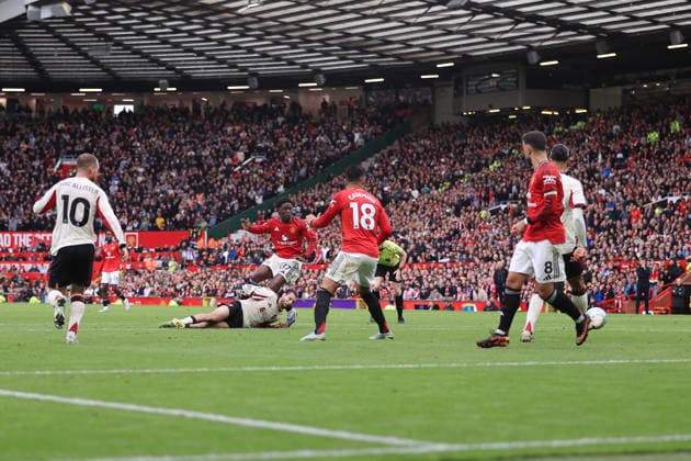 Football - Premier League - Manchester United, ManU v Liverpool 3rd May 2026 - Premier League - Manchester United v Liverpool - Kobbie Mainoo of Manchester United scores their 3rd goal - Photo: Simon Stacpoole Offside. Manchester UK Copyright: xSimonxStacpoolexOffside
