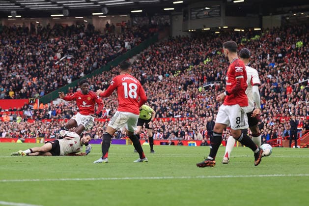 Football - Premier League - Manchester United, ManU v Liverpool 3rd May 2026 - Premier League - Manchester United v Liverpool - Kobbie Mainoo of Manchester United scores their 3rd goal - Photo: Simon Stacpoole Offside. Manchester UK Copyright: xSimonxStacpoolexOffside