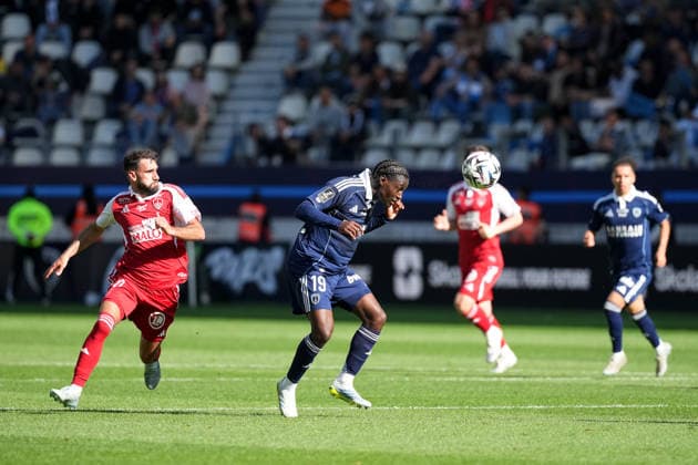Paris FC v Stade Brestois 29 - Ligue 1 McDonald s 2025 2026 10 Romain DEL CASTILLO (sb29) - 19 Nhoa SANGUI (pfc) during the Ligue 1 McDonald s match between Paris FC and Brest at Stade Jean Bouin on May 3, 2026 in Paris, France. Paris France  Copyright: xFEPx 776348377