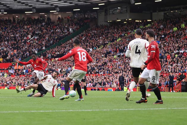 Football - Premier League - Manchester United, ManU v Liverpool 3rd May 2026 - Premier League - Manchester United v Liverpool - Kobbie Mainoo of Manchester United scores their 3rd goal - Photo: Simon Stacpoole Offside. Manchester UK Copyright: xSimonxStacpoolexOffside
