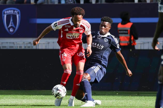 FOOTBALL : Paris FC Vs Brest - Ligue 1 - 03 05 2026 Remy Labeau Lascary (Brest) Vs Marshall Munetsi (Paris FC) ParisFrance  Copyright: xMichaelxBaucherx