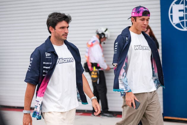 F1 - MIAMI GRAND PRIX 2026 SAINZ Carlos (spa), Williams F1 Team FW48, ALBON Alexander (tha), Williams F1 Team FW48, portrait during the Formula 1 Miami Grand Prix 2026, 4th round of the 2026 Formula One World Championship, WM, Weltmeisterschaft from May 1 to 3, 2026 on the Miami International Autodrome, in Miami Gardens, USA - Miami GardensUnited States  Copyright: xDPPIx
