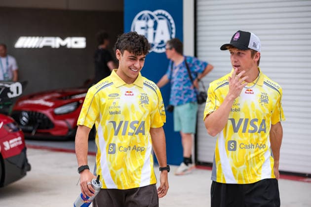 F1 - MIAMI GRAND PRIX 2026 LINDBLAD Arvid (gbr), Visa Cash App RB F1 Team VCARB03, LAWSON Liam (nzl), Visa Cash App RB F1 Team VCARB03, portrait during the Formula 1 Miami Grand Prix 2026, 4th round of the 2026 Formula One World Championship, WM, Weltmeisterschaft from May 1 to 3, 2026 on the Miami International Autodrome, in Miami Gardens, USA - Miami GardensUnited States  Copyright: xDPPIx