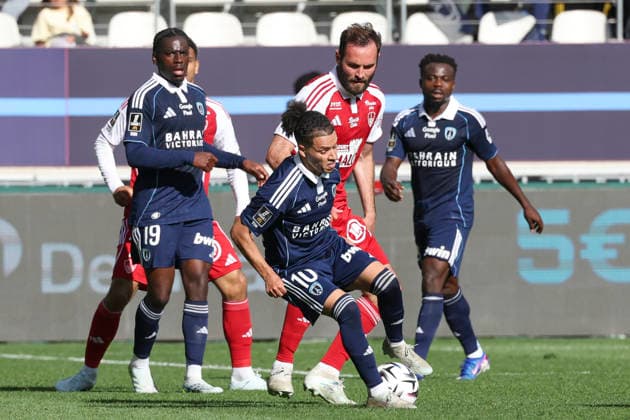 FOOTBALL : Paris FC Vs Brest - Ligue 1 - 03 05 2026 Ilan Kebbal (Paris FC) Vs Lucas Tousart (Brest) ParisFrance  Copyright: xMichaelxBaucherx