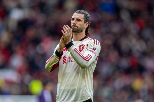 Football - FA Premier League - Manchester United, ManU FC v Liverpool FC MANCHESTER, ENGLAND - Sunday, May 3, 2026: Liverpool s Dominik Szoboszlai applauds the travelling supporters after the FA Premier League match between Manchester United FC and Liverpool FC at Old Trafford. Manchester United won 3-2. (Photo by David Rawcliffe Propaganda) MANCHESTER Old Trafford GREATER MANCHESTER ENGLAND  Copyright: xDavidxRawcliffex P2026-05-03-Man_Utd_Liverpool-135
