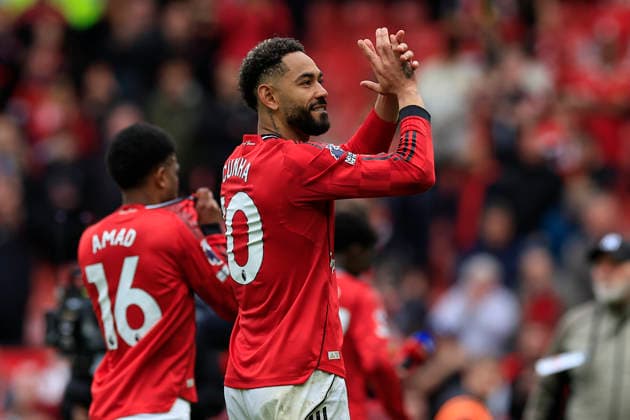 Manchester United, ManU v Liverpool, Premier League Matheus Cunha (10) of Manchester United celebrates the 3-2 victory at the end of the Premier League match between Manchester United and Liverpool at Old Trafford, Manchester, UK on 3 May 2026. Manchester Old Trafford Greater Manchester UK Editorial use only DataCo restrictions apply See www.football-dataco.com , Copyright: xConorxMolloyx PSI-24192-0081