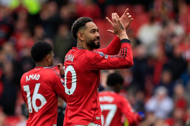 Manchester United, ManU v Liverpool, Premier League Matheus Cunha (10) of Manchester United celebrates the 3-2 victory at the end of the Premier League match between Manchester United and Liverpool at Old Trafford, Manchester, UK on 3 May 2026. Manchester Old Trafford Greater Manchester UK Editorial use only DataCo restrictions apply See www.football-dataco.com , Copyright: xConorxMolloyx PSI-24192-0082