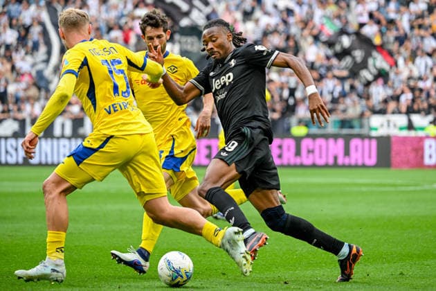 Juventus Khephrem Thuram fights for the ball during the Serie A soccer match between Juventus and Hellas Verona at the Allianz Stadium in Turin, Italy - Sunday, May 03, 2026. - Soccer .  Copyright: xTanoxPecoraro LaPressex