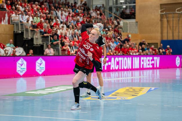 HSG Blomberg-Lippe (GER) vs. Thueringer HC (GER), Handball, 1. Handball Bundesliga Frauen, Halbfinale, Spiel 2, 3.5.2026, Saision 2025 2026, Bad Langensalza Johanna Reichert (Thueringer HC, 29) im Torwurf Bad Langensalza Salza-Halle Deutschland
