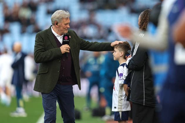 Aston Villa v Tottenham 3 May 2026, Aston - Premier League Football - Aston Villa v Tottenham Hotspur - Sports TV pundit Glenn Hoddle greets a young Tottenham supporter - Photo: Charlotte Wilson Offside. Aston UK Copyright: xCharlottexWilsonx xOffsidexOffside