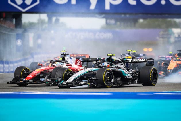 F1 - MIAMI GRAND PRIX 2026 12 KIMI ANTONELLI Andrea (ita), Mercedes AMG F1 Team W17, 16 LECLERC Charles (mco), Scuderia Ferrari SF-26, action, start of the race, depart, during the Formula 1 Miami Grand Prix 2026, 4th round of the 2026 Formula One World Championship, WM, Weltmeisterschaft from May 1 to 3, 2026 on the Miami International Autodrome, in Miami Gardens, USA - Miami GardensUnited States Copyright: xDPPIx