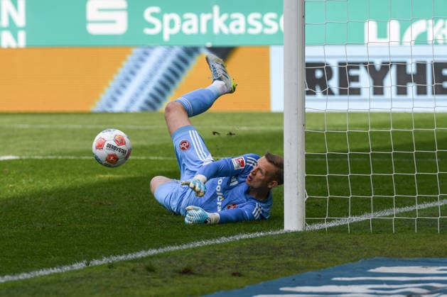 276. Frankenderby: SpVgg Greuther Fuerth vs. 1.FC Nürnberg Football, 2nd Bundesliga 276. Frankenderby: SpVgg Greuther Fuerth vs. 1.FC Nürnberg 3 May 2026 Sportpark Ronhof Thomas Sommer, Fuerth, Germany Image: GK Jan Reichert (Nürnberg) in action. DFL regulations prohibit any use of photographs as image sequences and or quasi-video Copyright: xPresseFotoxEvansx xRyanxEvansx