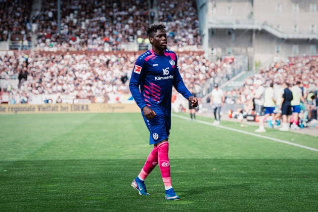 1. Bundesliga: FC St. Pauli vs. 1. FSV Mainz 05, 03.05.2026 TOR, JUBEL zum 0:2 durch Phillipp Mwene (1. FSV Mainz 05, 2), hier jubelt Danny da Costa (1. FSV Mainz 05, 21); Fußball, 1. Bundesliga, 32. Spieltag: FC St. Pauli vs. 1. FSV Mainz 05 am 03.05.2026 im Millerntor-Stadion, Hamburg DFL REGULATIONS PROHIBIT ANY USE OF PHOTOGRAPHS AS IMAGE SEQUENCES AND OR QUASI-VIDEO. *** 1 Bundesliga FC St Pauli vs 1 FSV Mainz 05, 03 05 2026 GOAL, CHEERING for 0 2 by Phillipp Mwene 1 FSV Mainz 05, 2 , here Danny da Costa cheers 1 FSV Mainz 05, 21 Soccer, 1 Bundesliga, 32 Matchday FC St Pauli vs 1 FSV Mainz 05 on 03 05 2026 at Millerntor Stadion, Hamburg DFL REGULATIONS PROHIBIT ANY USE OF PHOTOGRAPHS AS IMAGE SEQUENCES AND OR QUASI VIDEO Copyright: xBEAUTIFULxSPORTS Tonhäuserx