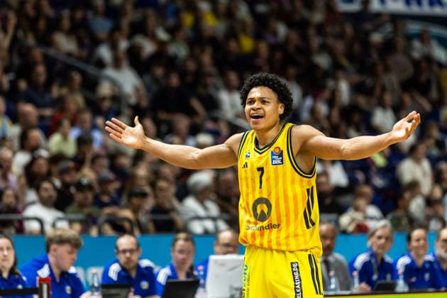 GER, easy-Credit Basketball-Bundesliga, ALBA Berlin - Niners Chemnitz. 03.05.2026, Uber Arena, Berlin, GER, easy-Credit Basketball-Bundesliga, ALBA Berlin - Niners Chemnitz. Jack Kayil (ALBA Berlin 7) verzweifelt Foto Alexander Trienitz Berlin Uber Arena Berlin Deutschland