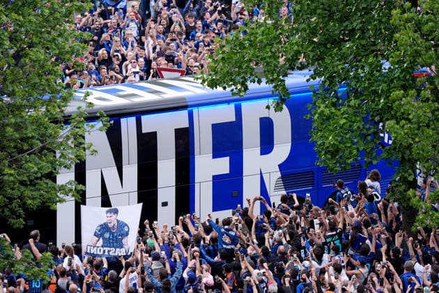 The Inter™s bus arriving at the stadium before the Serie A soccer match between Inter and Parma at the San Siro Stadium in Milan , north Italy - Sunday , May 03 , 2026. - Soccer .  Copyright: xSpada LaPressex