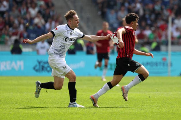 Hannover 96 vs Münster, 2. BL Hannover, 03.05.2026, Fussball - Herren, 2. BL, Saison 2025 2026, Hannover 96 vs Preußen Münster, Husseyn Chakroun (Hannover 96), Paul Jaeckel (Münster) (DFL DFB REGULATIONS PROHIBIT ANY USE OF PHOTOGRAPHS as IMAGE SEQUENCES and or QUASI-VIDEO) Heinz von Heiden Arena Niedersachsen Deutschland
