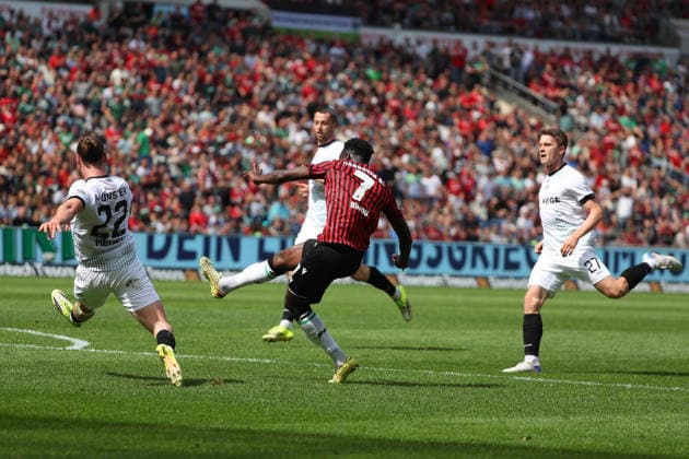 Hannover 96 vs Münster, 2. BL Hannover, 03.05.2026, Fussball - Herren, 2. BL, Saison 2025 2026, Hannover 96 vs Preußen Münster, Mustapha Bundu (Hannover96) schießt Tor zum 1:2, Jannis Heuer (Münster), Jano Ter Horst (Münster) (DFL DFB REGULATIONS PROHIBIT ANY USE OF PHOTOGRAPHS as IMAGE SEQUENCES and or QUASI-VIDEO) Heinz von Heiden Arena Niedersachsen Deutschland