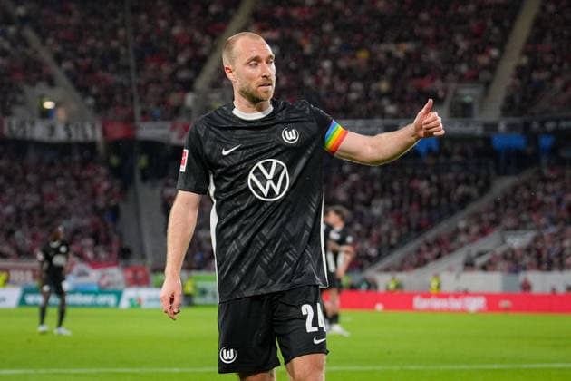 Deutschland, Fußball, 1 Bundesliga, Saison 2025 2026, 32. Spieltag SC Freiburg vs. VFL Wolfsburg Europa-Park-Stadion (Freiburg): Christian Eriksen (VfL Wolfsburg, 24) Freiburg Europa Park Stadion Baden-Württemberg Deutschland Copyright: xFINLEYxMÖRCHx