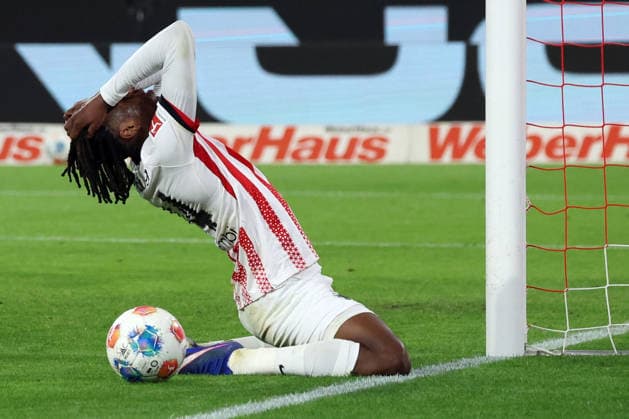 03.05.2026, xrekx, Fussball 1.Bundesliga, SC Freiburg - VfL Wolfsburg v.l. Torchance Johan Manzambi (SC Freiburg) enttaeuscht, enttäuscht, schaut enttaeuscht, niedergeschlagen, disappointed (DFL DFB REGULATIONS PROHIBIT ANY USE OF PHOTOGRAPHS as IMAGE SEQUENCES and or QUASI-VIDEO) Freiburg *** 03 05 2026, xrekx, Fußball 1 Bundesliga, SC Freiburg VfL Wolfsburg v l Torchance Johan Manzambi SC Freiburg enttaeuscht, enttäuscht, schaut enttaeuscht, niedergeschlagen, disappointed DFL DFB REGULATIONS PROHIBIT ANY USE OF PHOTOGRAPHS as IMAGE SEQUENCES and or QUASI VIDEO Freiburg