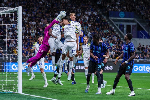 FC Internazionale vs Parma Calcio 1913 - Serie A 2025 26 - 03 05 2026 Yann Sommer of FC Internazionale seen in action during Serie A 2025 26 football match between FC Internazionale and Parma Calcio 1913 at San Siro Stadium in Milan, Italy Copyright: xBEAUTIFULxSPORTS Carabellix