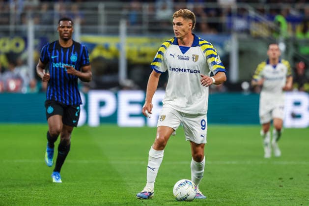 FC Internazionale vs Parma Calcio 1913 - Serie A 2025 26 - 03 05 2026 Mateo Pellegrino Casalanguida of Parma Calcio 1913 seen in action during Serie A 2025 26 football match between FC Internazionale and Parma Calcio 1913 at San Siro Stadium in Milan, Italy Copyright: xBEAUTIFULxSPORTS Carabellix