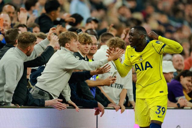 Premier League 2025 26 Aston Villa v Tottenham Hotspur Villa Park 03.05.2026 Randal Kolo Muani of Tottenham Hotspur with Tottenham Hotspur fans Premier League 2025 26 Aston Villa v Tottenham Hotspur Villa Park 03.05.2026 Photograph By Marc Aspland The Times  Copyright: xMarcxAsplandx NINTCHDBPICT001078077648