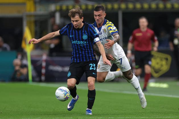 Milan, Italy, 2nd May 2026. Gabriel Tadeu Streffezza Rebelato of Parma Calcio tussles with Nicolo Barella of FC Internazionale during the FC Internazionale vs Parma Calcio 1913 Serie A match at Giuseppe Meazza, Milan. Picture credit should read: Jonathan Moscrop Sportimage EDITORIAL USE ONLY. No use with unauthorised audio, video, data, fixture lists, club league logos or live services. Online in-match use limited to 120 images, no video emulation. No use in betting, games or single club league player publications. SPI_019_JM_INTER_PARMA SPI-4756-0019
