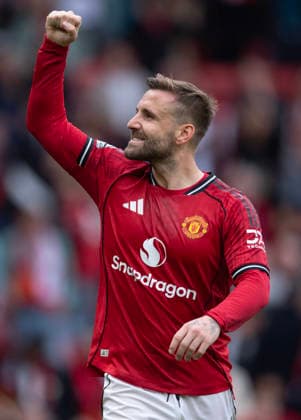 Manchester United, ManU v Liverpool - Premier League MANCHESTER, ENGLAND - MAY 3: Luke Shaw of Manchester United celebrates after the Premier League match between Manchester United and Liverpool at Old Trafford on May 3, 2026 in Manchester, England. Luke Shaw Manchester Old Trafford England United Kingdom Copyright: xVisionhausx 776340702