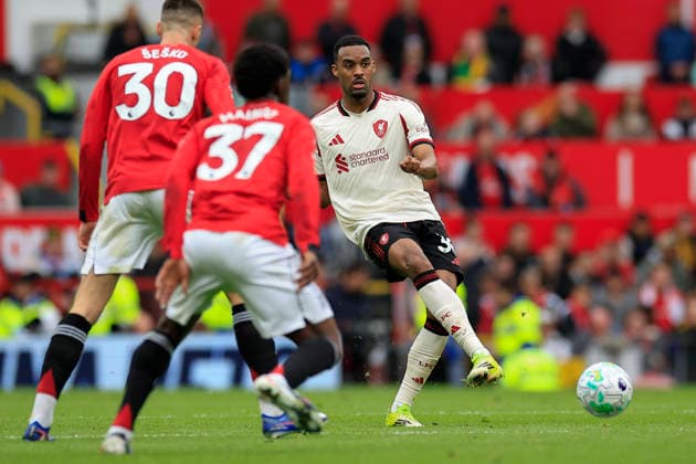 Manchester United, ManU v Liverpool, Premier League Ryan Gravenberch (38) of Liverpool passes the ball during the Premier League match between Manchester United and Liverpool at Old Trafford, Manchester, UK on 3 May 2026. Manchester Old Trafford Greater Manchester UK Editorial use only DataCo restrictions apply See www.football-dataco.com , Copyright: xConorxMolloyx PSI-24192-0186