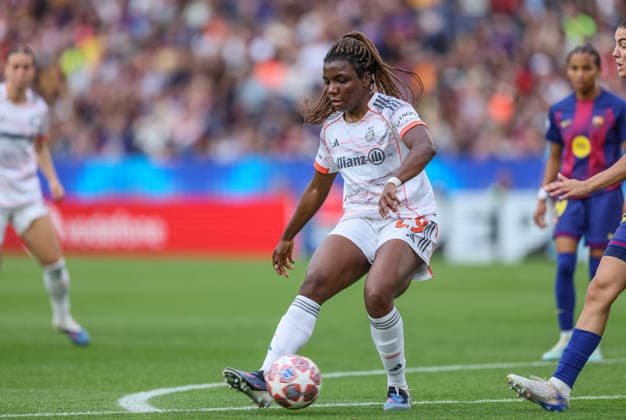 ESP, Barcelona, FC Barcelona, Barca vs FC Bayern München, Women s Champions League, Fussball, UEFA, Spielzeit 2025 2026, Camp Nou, Halbfinale, Rückspiel im Bild: Edna Imade (Bayern München 29) DFB DFL REGULATIONS PROHIBIT ANY USE OF PHOTOGRAPHS AS IMAGE SEQUENCES AND OR QUASI-VIDEO, 03.05.2026 Copyright: HMBxMedia HendrikxHamelau