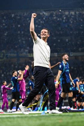 CALCIO - Serie A - Inter - FC Internazionale vs Parma Calcio Head Coach Cristian Chivu of Fc Inter celebrating the club s 21th Scudetto after the Italian Serie A football match between Inter FC Internazionale and Parma Calcio 1913 on 3 of May 2026 at Giuseppe Meazza San Siro Siro stadium in Milan, Italy. Credit: Tiziano Ballabio Milan Italy  Copyright: xIPAxSport ABACAx