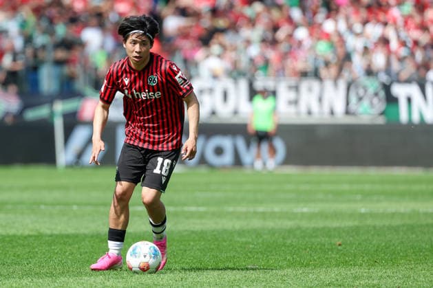 2. Bundesliga - Hannover 96 - SC Preußen Münster am 03.05.2026 in der Heinz von Heiden Arena in Hannover Daisuke Yokota (Hannover 18) an Ball