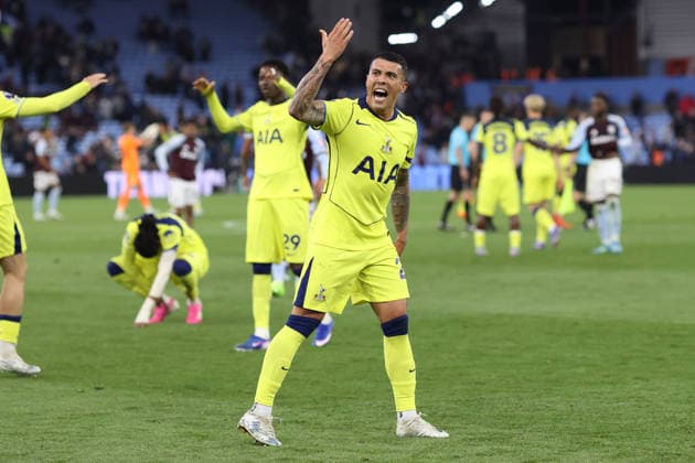 Aston Villa v Tottenham 3 May 2026, Aston - Premier League Football - Aston Villa v Tottenham Hotspur - Pedro Porro of Tottenham Hotspur celebrates their victory - Photo: Charlotte Wilson Offside. Aston UK Copyright: xCharlottexWilsonx xOffsidexOffside