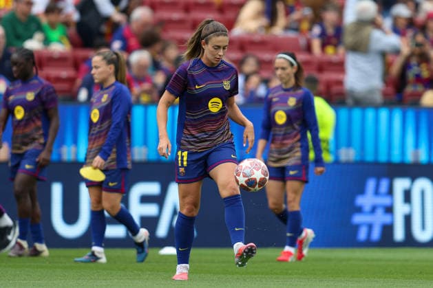 BARCELONA, SPAIN, MAY 3: Alexia Putellas (11 FC Barcelona, Barca during warm up during the UEFA Womens Champions League match between FC Barcelona and Bayern Munich at Spotify Camp Nou on May 3rd, 2026 in Barcelona, Spain (Photo by Alexander Canillas Sports Press Photo) Copyright: xAlexanderxCanillas SPPx Sportspressphoto_SPR141650