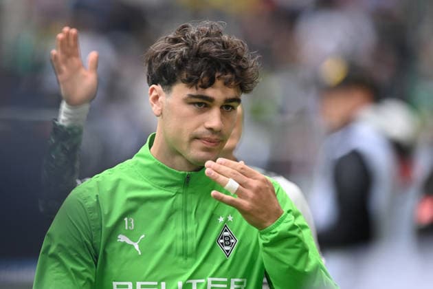 Giovanni REYNA (MG) Portraet, Portrait, Porträt, Einzelbild, angeschnittenes Einzelmotiv, Fussball 1. Bundesliga Saison 2025 2026, 32. Spieltag, Spieltag32, matchday32, Borussia Moenchengladbach (MG) - Borussia Dortmund (DO) 1-0 am 03.05.2026 BORUSSIA PARK Moenchengladbach DFL regulations prohibit any use of photographs as image sequences and or quasi-video oÂ *** Giovanni REYNA MG Portraet, Portrait, Porträt, Einzelbild, angeschnittenes Einzelmotiv, Fussball 1 Bundesliga Saison 2025 2026, 32 Spieltag, Spieltag32, matchday32, Borussia Moenchengladbach MG Borussia Dortmund DO 1 0 am 03 05 2026 BORUSSIA PARK Moenchengladbach DFL regulations prohibit any use of photographs as image sequences and or quasi video oÂ