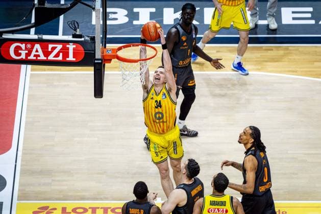 Basketball Berlin 03.05.2026 Saison 2025 2026 EasyCredit BBL 1. Bundesliga Männer, Herren Alba Berlin - NINERS Chemnitz Justin Bean (Alba Berlin, No.34)