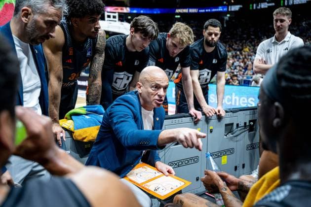 Basketball Berlin 03.05.2026 Saison 2025 2026 EasyCredit BBL 1. Bundesliga Männer, Herren Alba Berlin - NINERS Chemnitz Rodrigo Pastore (Chemnitz, Trainer)