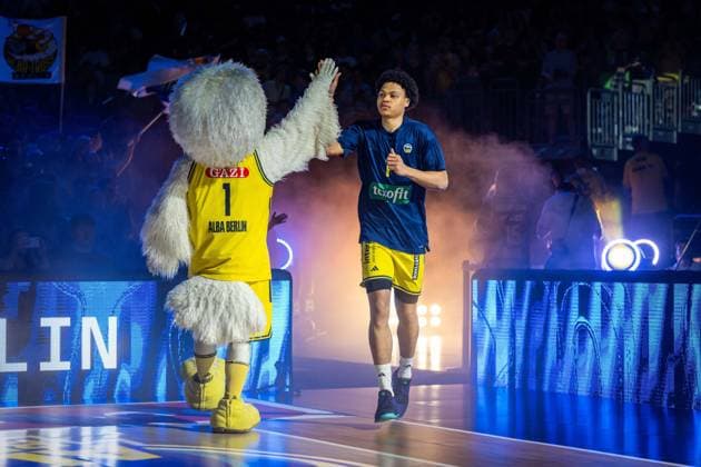 Basketball Berlin 03.05.2026 Saison 2025 2026 EasyCredit BBL 1. Bundesliga Männer, Herren Alba Berlin - NINERS Chemnitz Teamvorstellung Alba Jack Kayil (Alba Berlin, No.07)