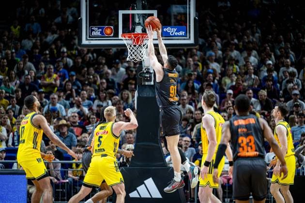 Basketball Berlin 03.05.2026 Saison 2025 2026 EasyCredit BBL 1. Bundesliga Männer, Herren Alba Berlin - NINERS Chemnitz Yordan Minchev (Chemnitz, No.91)