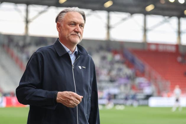 3. Liga; FC Ingolstadt 04 - Erzgebirge Aue; Geschäftsführer Dietmar Beiersdorfer (FCI) 3. Liga - FC Ingolstadt 04 Saison 2025 2026 Erzgebirge Aue *** 3 Liga FC Ingolstadt 04 Erzgebirge Aue Managing Director Dietmar Beiersdorfer FCI 3 Liga FC Ingolstadt 04 Season 2025 2026 Erzgebirge Aue