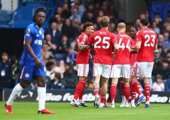 Chelsea v Nottingham Forest, English Premier League, Stamford Bridge, Stamford Bridge, London, UK - 04 05 2026 Taiwo Awoniyi of Nottingham Forrest celebrates scoring their first goal during the Premier League game against Chelsea at Stamford Bridge London Stamford Bridge London GBR, UK NEWSPAPERS OUT Copyright: xMarkxGreenwoodx