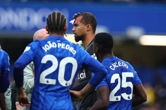 London, England, 4th May 2026. Robert Sanchez of Chelsea receives medical treatment after a clash with Morgan Gibbs-White of Nottingham Forest before substituted during the Chelsea vs Nottingham Forest Premier League match at Stamford Bridge, London. Picture credit should read: Paul Terry Sportimage EDITORIAL USE ONLY. No use with unauthorised audio, video, data, fixture lists, club league logos or live services. Online in-match use limited to 120 images, no video emulation. No use in betting, games or single club league player publications. SPI_054_PT_Chelsea_Notts_Forest SPI-4780-0054