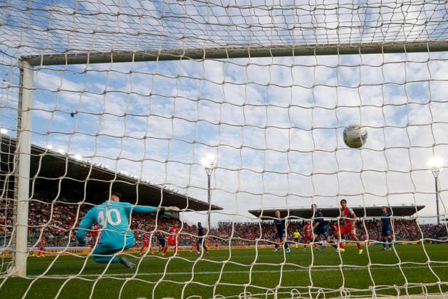 May 4, 2026, Cremo: US Cremonese s Federico Bonazzoli scores a goal during the italian soccer Serie A match between US Cremonese vs SS Lazio at the Giovanni Zini stadium in Cremona, Italy, 4 May 2026 ANSA DAVIDE CASENTINI Soccer: Serie A; Cremonese Vs Lazio  - ZUMAa110 20260504_zaf_a110_008 Copyright: xDavidexCasentinix