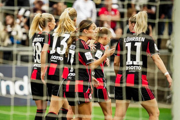 Deutschland: Fussball Google Pixel Frauen-Bundesliga 2025 2026 , 24. Spieltag - Eintracht Frankfurt Frauen vs 1. FC Nürnberg Frauen - Stadion Am Brentanobad (Frankfurt) : Torjubel, Jubel, Emotionen, Mimik, Gestik Copyright: xBennetxLongx
