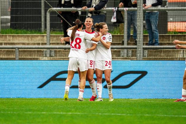 Deutschland: Fussball Google Pixel Frauen-Bundesliga 2025 2026 , 24. Spieltag - Eintracht Frankfurt Frauen vs 1. FC Nürnberg Frauen - Stadion Am Brentanobad (Frankfurt) : Tor, Torjubel, Jubel, Emotion, Gestik Copyright: xBennetxLongx