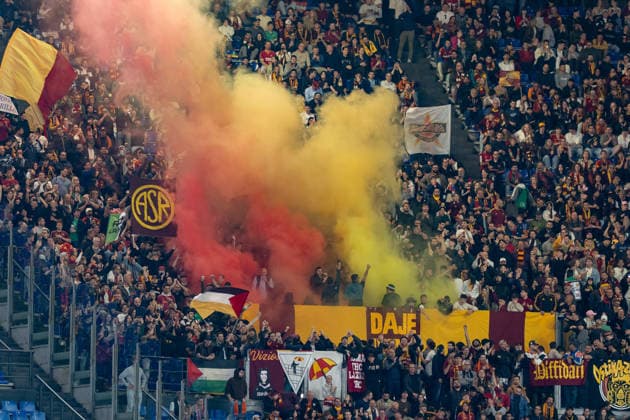 AS Roma v ACF Fiorentina - Serie A Enilive Supporters of AS Roma during the serie Serie A Enilive match between AS Roma and ACF Fiorentina at Stadio Olimpico on May 4, 2026 in Rome, Italy Rome Stadio Olimpico Lazio Italy Copyright: xGiuseppexMaffiax 260504_SerieA_Roma-Fiorentina_GM_09737